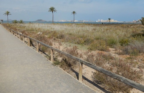 Playa Paraíso Casa | Casa de 3 dormitorios situada a 200 metros de la playa.