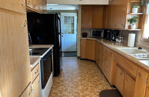 Jim Falls Cabina | 3 Bedroom house on peaceful clear water lake