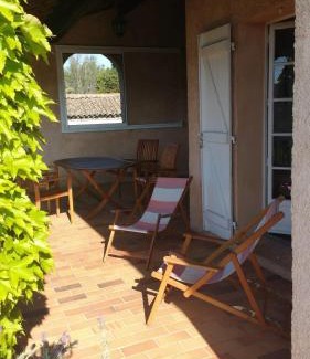 Bagnols-en-Foret Casa | 3-bedroom house with view