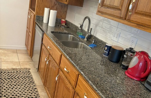 Gulf Breeze Casa | 3-bedroom house with WiFi, AC in fabulous Gulf Breeze