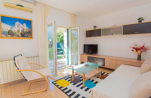 Brodarica Apartamento | Precioso apartamento de 3 dormitorios.