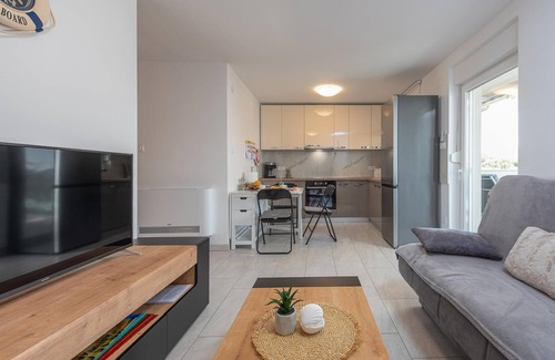 Kolan Apartamento | Bonito apartamento en Mandre con cocina