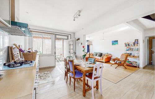 Le Vieux-Bourg Casa | 3 Bedroom Lovely Home In Le Vieux-Bourg