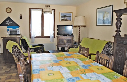 Kerlouan Casa | Hermosa casa de 3 dormitorios en.