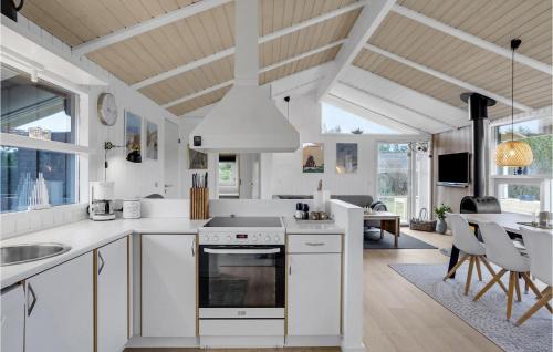 Grønhøj Casa | 3 Bedroom Lovely Home In Løkken
