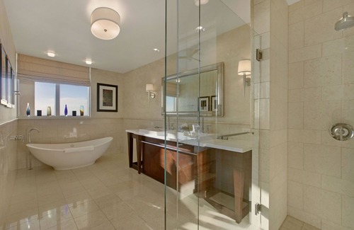 Singer Island Complejo | 3 bedroom Luxurious Presidential Penthouse ,Ocean View + 5 star Resort Amenities