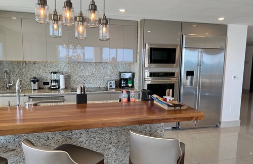 Cancún Complejo | 3 bedroom luxury oceanfront penthouse at the stunning garza Blanca Cancun.