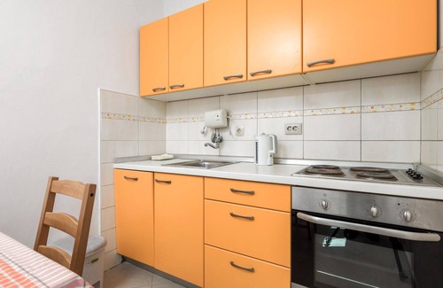 Sveti Jakov Apartamento | Bonito apartamento de 3 habitaciones en.