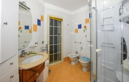 Comiso Apartamento | 3 Bedroom Nice Apartment In Comiso