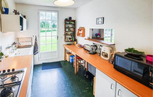 Clohars-Carnoet Casa | 3 Bedroom Nice Home In Clohars-Carnoet