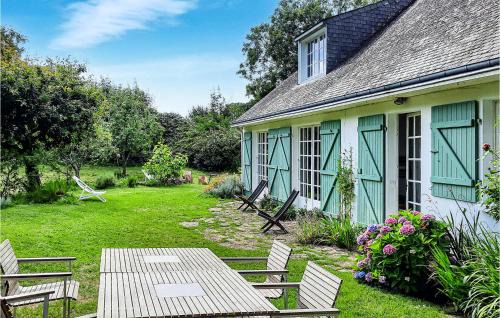 Clohars-Carnoet Casa | 3 Bedroom Nice Home In Clohars-Carnoet