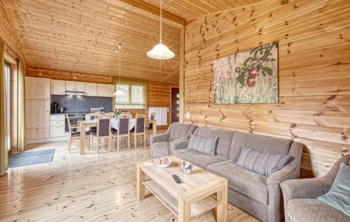 Fehrenbach Casa | 3 Bedroom Nice Home In Masserberg