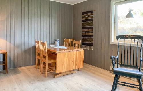 Aure Casa | 3 Bedroom Nice Home In Mjosundet