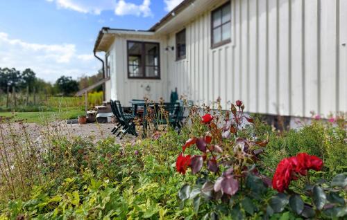 Roke Casa | 3 Bedroom Nice Home In Röke