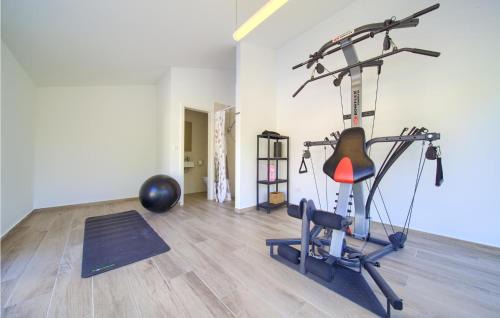 Risika Casa | 3 Bedroom Nice Home In Risika