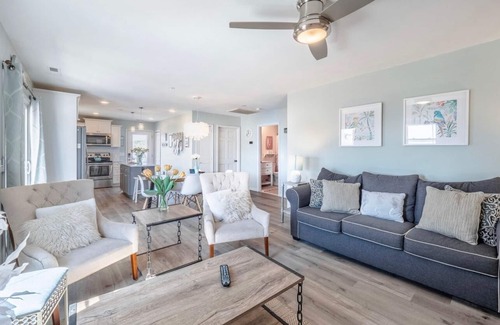 Yaupon Beach Casa | 3 Bedroom ocean view close to pier and pet friendly!