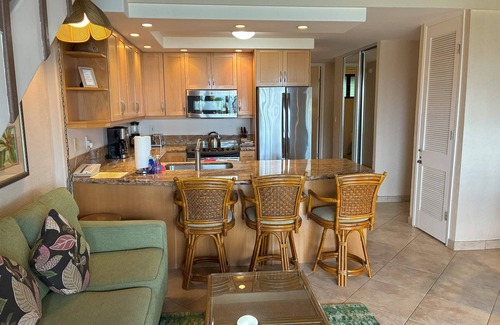 Honokowai Complejo | 3-bedroom Papakea resort in enchanting Lahaina adjacent to Kaanapali with AC