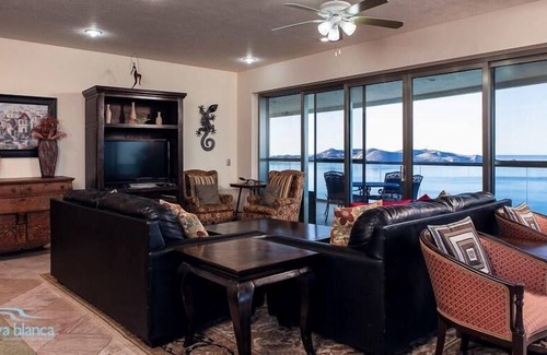 San Carlos Condominio | 3 Bedroom Playa Blanca 1410 Condo by RedAwning