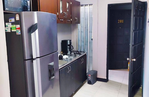 Lalinde Apartamento | 3 BEDROOM PRIVATE APT @ POBLADO 201B