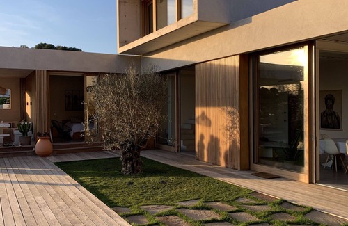 Les Trois Lucs Casa | 3 Bedroom Private vacation home in Marseille
