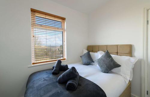 Neath Casa | 3 Bedroom Spacious and Homely Welsh Retreat