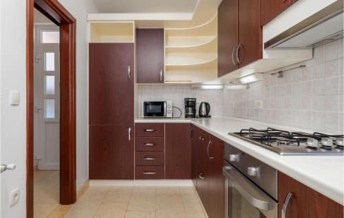 Icici Apartamento | 3 Bedroom Stunning Apartment In Icici