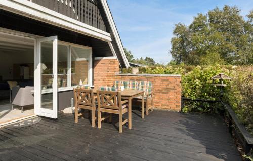 Sundstrup Casa | 3 Bedroom Stunning Home In Højslev