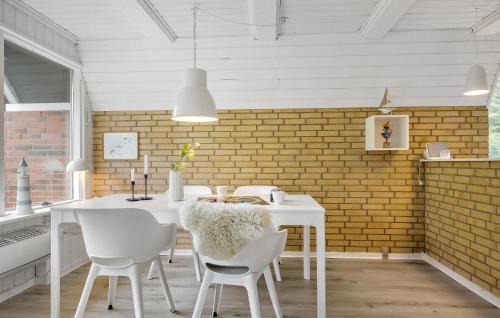 Sundstrup Casa | 3 Bedroom Stunning Home In Højslev