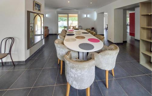 Regusse Casa | 3 Bedroom Stunning Home In Regusse