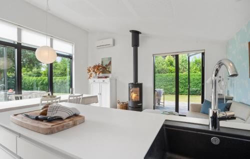 Hvidbjerg Strand Casa | 3 Bedroom Stunning Home In Børkop