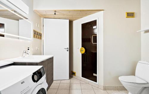 Skygge Casa | 3 Bedroom Stunning Home In Give