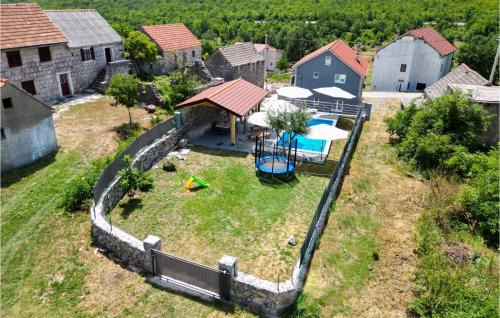 Trilj Casa | 3 Bedroom Stunning Home In Tijarica