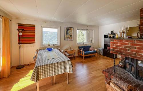 Hundorp Casa | 3 Bedroom Stunning Home In Sør-Fron