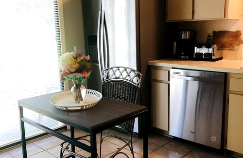 St. Simons Island Villa | 3 Bedroom Villa/Golf-Beaches w/Pool access