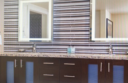 Las Vegas Apartamento | 3 bedroom villa for Las Vegas F1 race! Located on race course.
