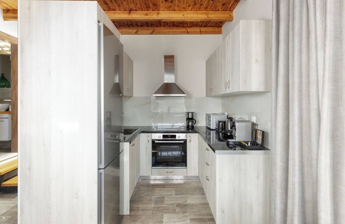 Koutsouras Villa | 3-bedroom villa in peaceful Makry Gialos with AC, WiFi