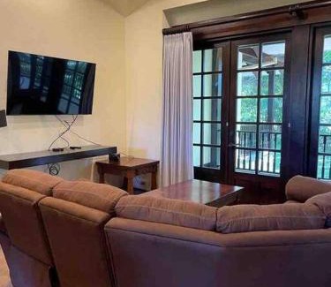 Tamarindo Villa | 3 Bedroom Villa in Hacienda Pinilla