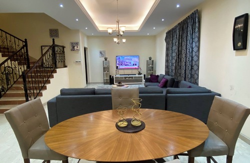 Beach & Coast Villa | 3 Bedroom Villa In Sharjah Near Corniche