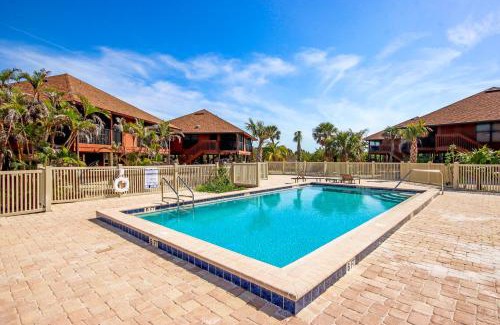 Sanibel Casa | 3-Bedroom Villa with Breathtaking Gulf Views & Rooftop Sundeck - Private Beach