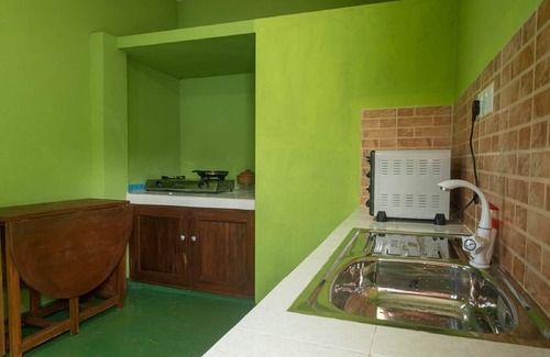Halpatota Villa | Villa de 3 dormitorios con jardín y jacuzzi.