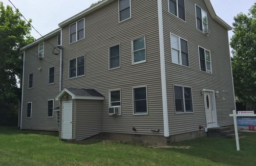 Old Orchard Beach Apartamento | 3 dormitorios con A / C & Free Beach Aparcamiento