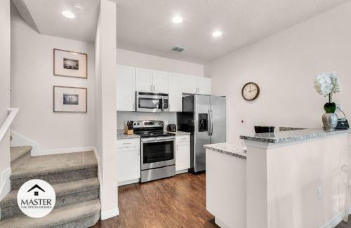 Bay Lake Casa | 3 Bedrooms 2 Bathrooms Lucaya Village 18-102