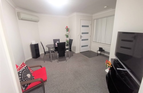 Shortland Casa | 3-Bedrooms all with attached bath townhouse in Shortland