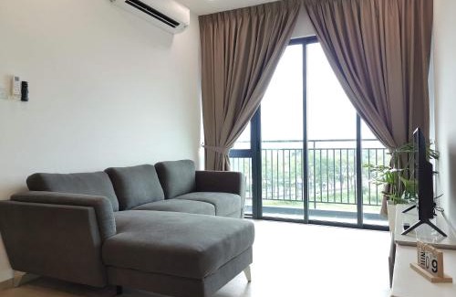 Richmond Hill Apartamento | 3 bedrooms condo with pools, gym, wifi & washer