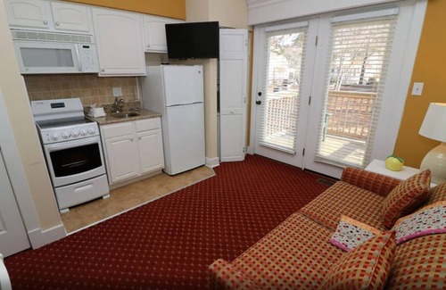 Lackey Cabaña | 3 Bedrooms Cottage Suite Village in King's Creek weekly booking 8 days/7nights