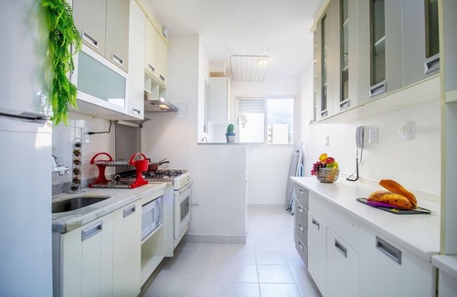 Raposo Tavares Apartamento | 3 Bedrooms - Modern - Close to the Mall