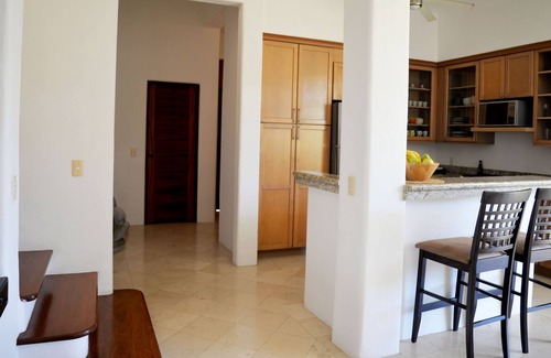 Playa Chahué Condominio | Casa Elisa: Penthouse de lujo de 3 dormitorios frente al mar con gran terraza en la azotea y vistas de 360 °