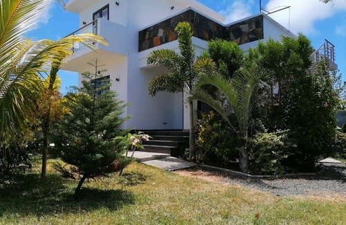 Calodyne Villa | 3 bedrooms villa at Calodyne 500 m away from the beach with private pool garden and wifi