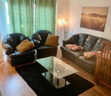 North Glasgow Apartamento | 3 beds in a 2 bedroom COSY apartment located close to city centre Glasgow