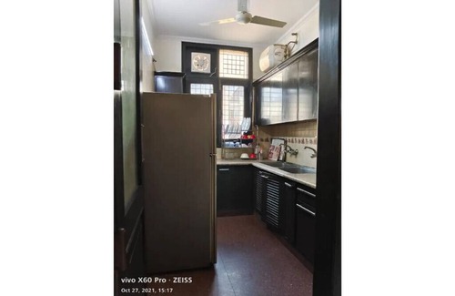 Lajpat Nagar Apartamento | 3 BHK Apartment in Lajpat Nagar Market by HostMyStay